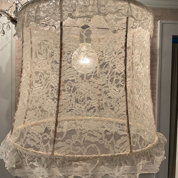 Shabby Chic Style Lace hanging Pendant Light - Picture 3 of 7